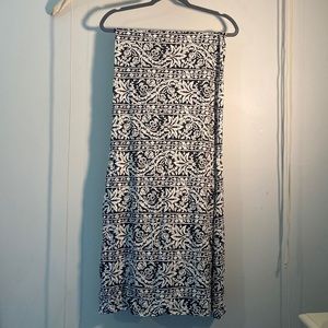 Black and White Billabong Maxi Skirt Size Small